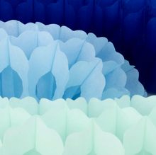 Load image into Gallery viewer, Blue Honeycomb Garlands
