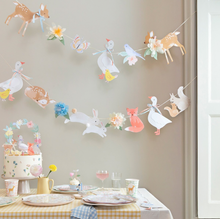 Load image into Gallery viewer, Little Animals Garland Set