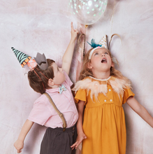 Load image into Gallery viewer, Safari Animal Print Party Hats