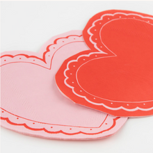 Load image into Gallery viewer, Lacy Heart Small Napkins
